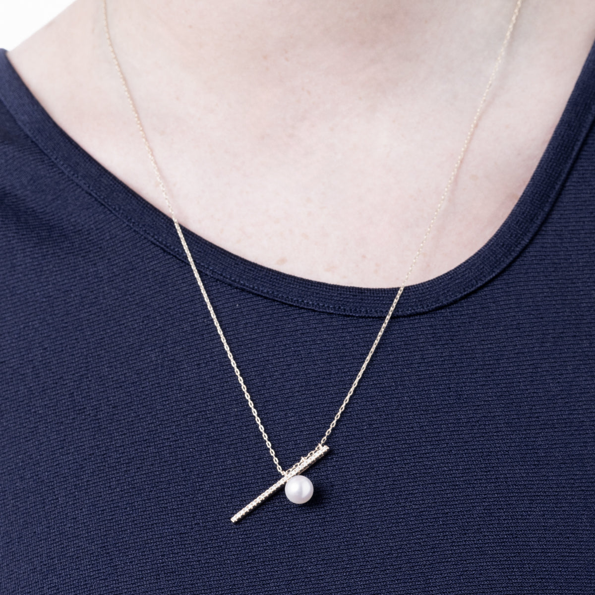 DROSERA Diamond Akoya Pearl Bar Necklace