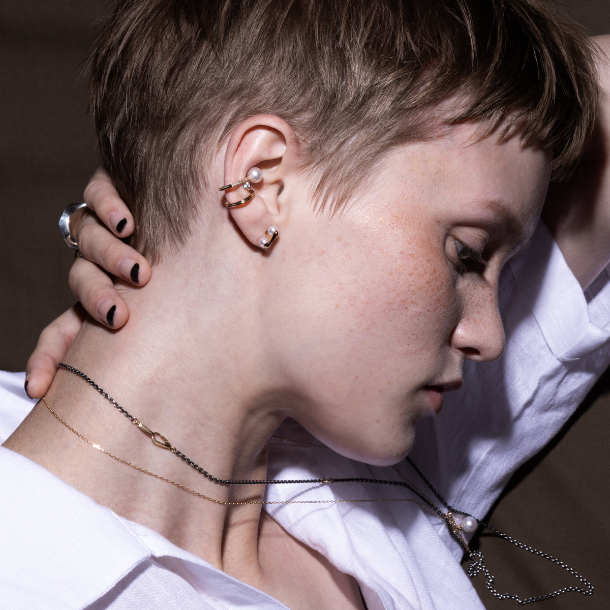 DROSERA Diamond Akoya Pearl Ear Cuff
