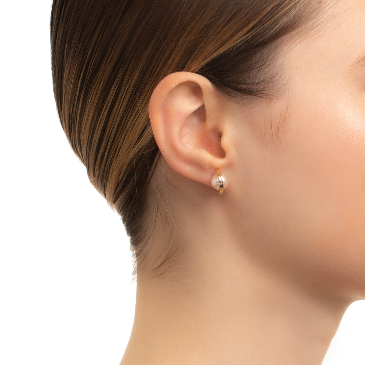 BELUGA Akoya Pearl Earring Medium size