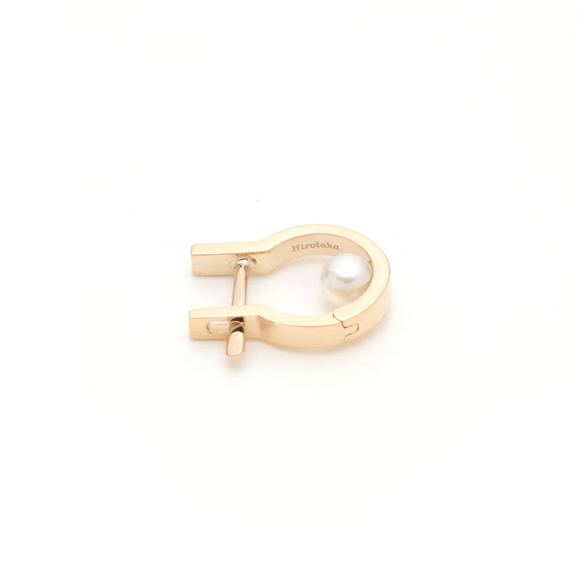 INDÚSTRIA Mini Akoya Pearl Earring