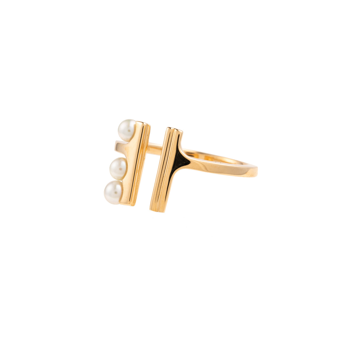 BELUGA Akoya Pearl Cuff Ring