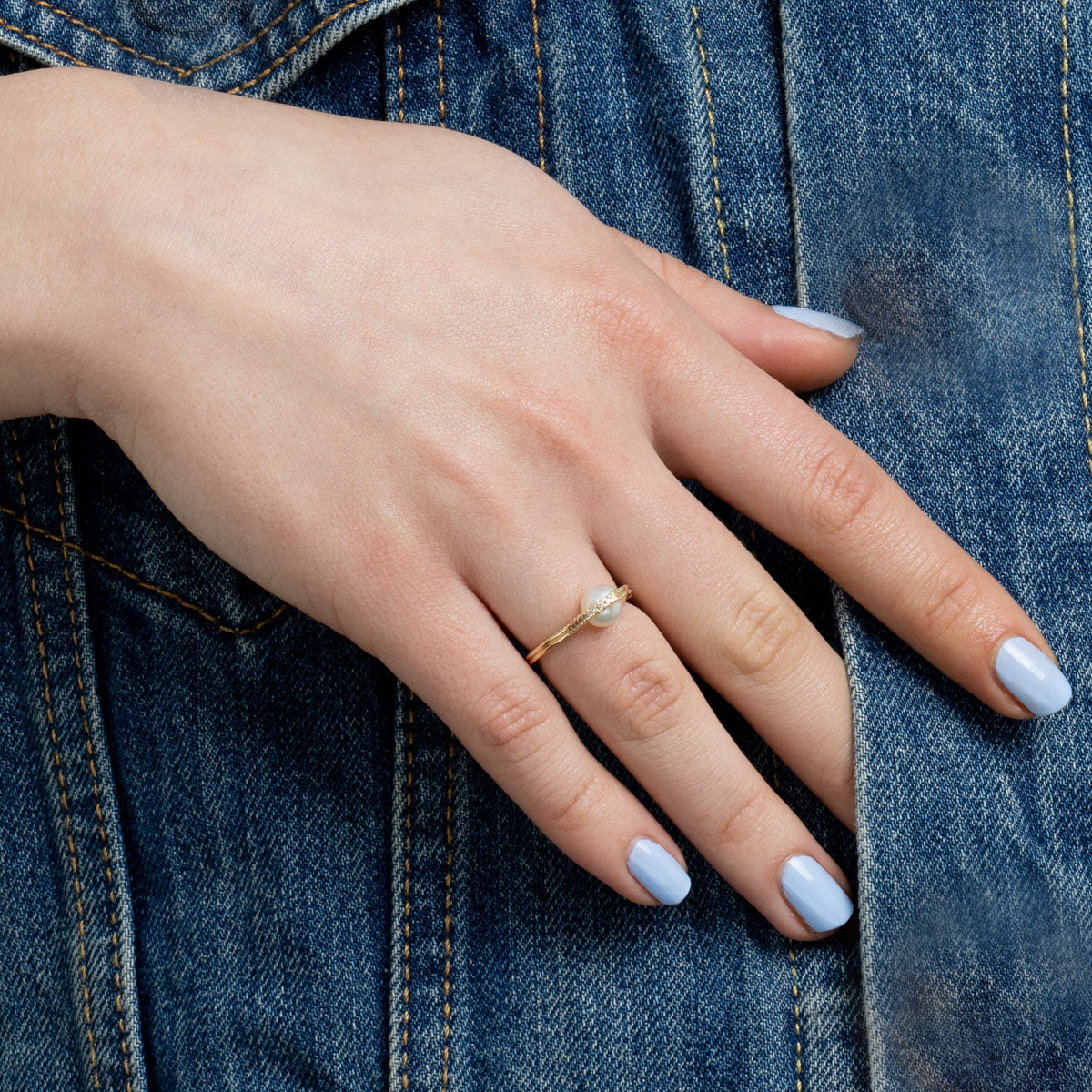 BELUGA Diamond Akoya Pearl Ring