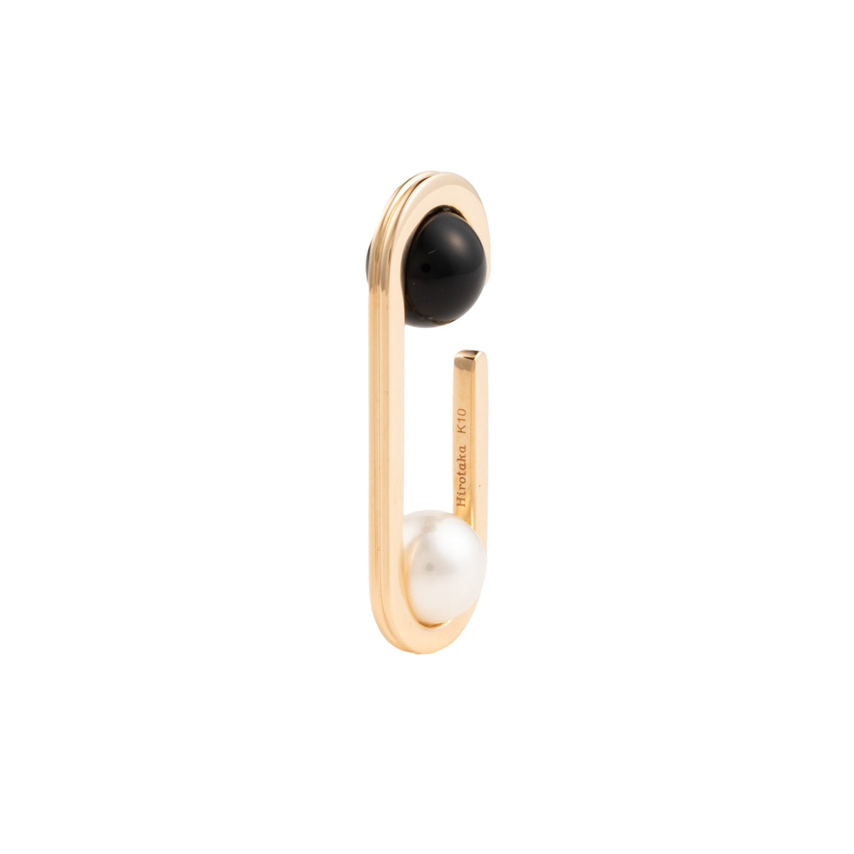 BELUGA Onyx Akoya Pearl Ear Cuff