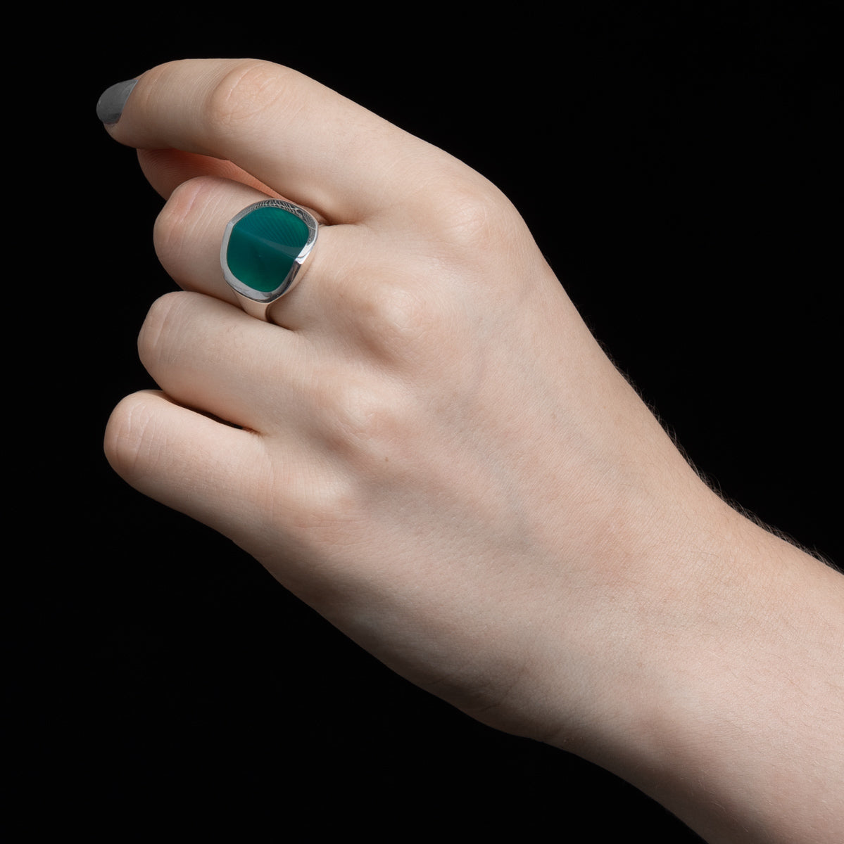 EQUINOX-Pyramid Green Agate Ring Medium size