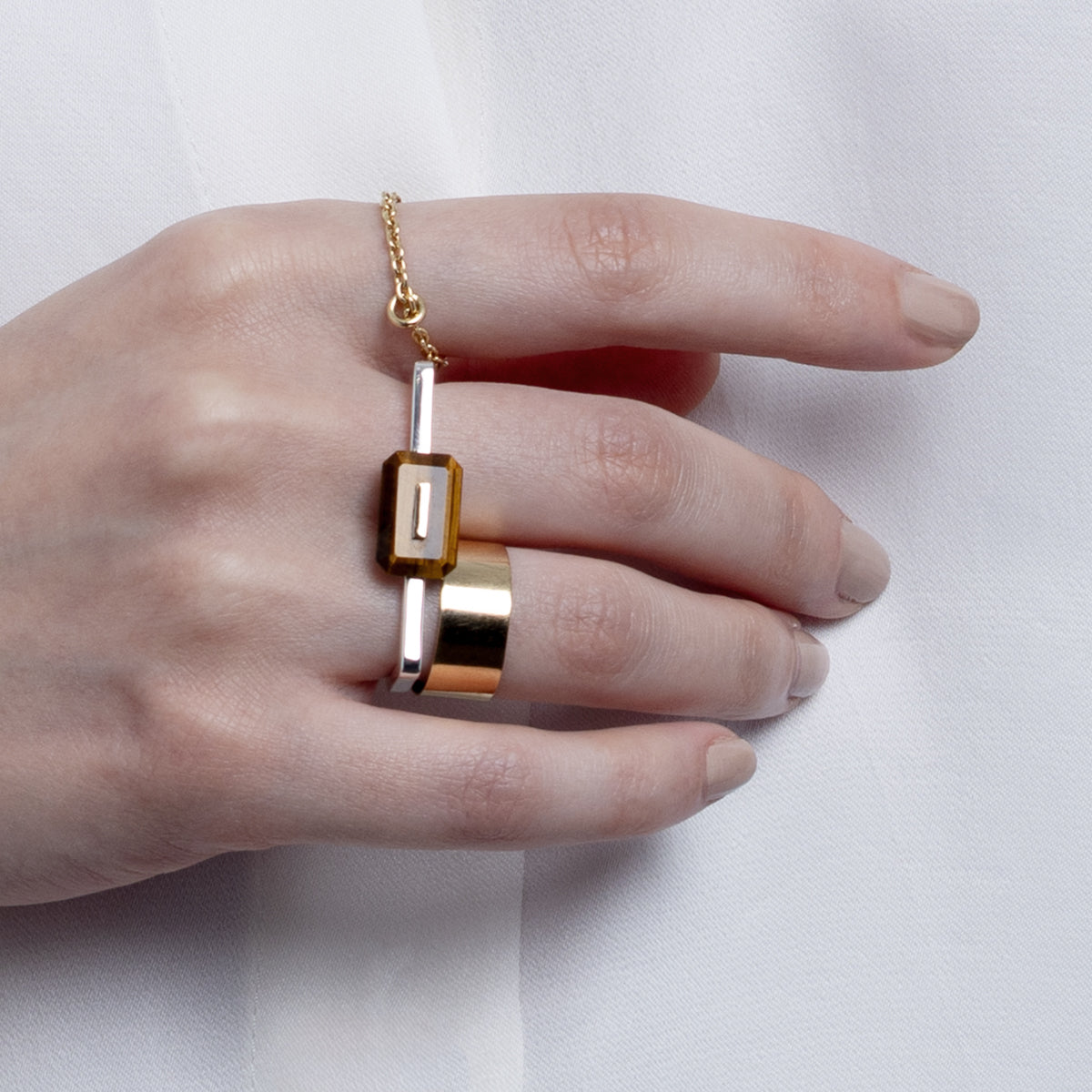 BIRD OF PARADISE Square Double Finger Ring, Tiger's eye