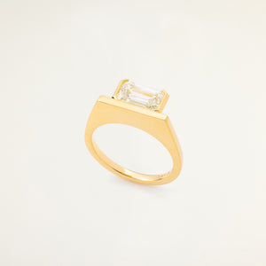 【Made-To-Order】K18 L.a.brown HYPNOTIC Emerald Cut Diamond Ring