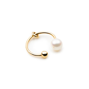 HONEY ANT Akoya Pearl Ear Cuff