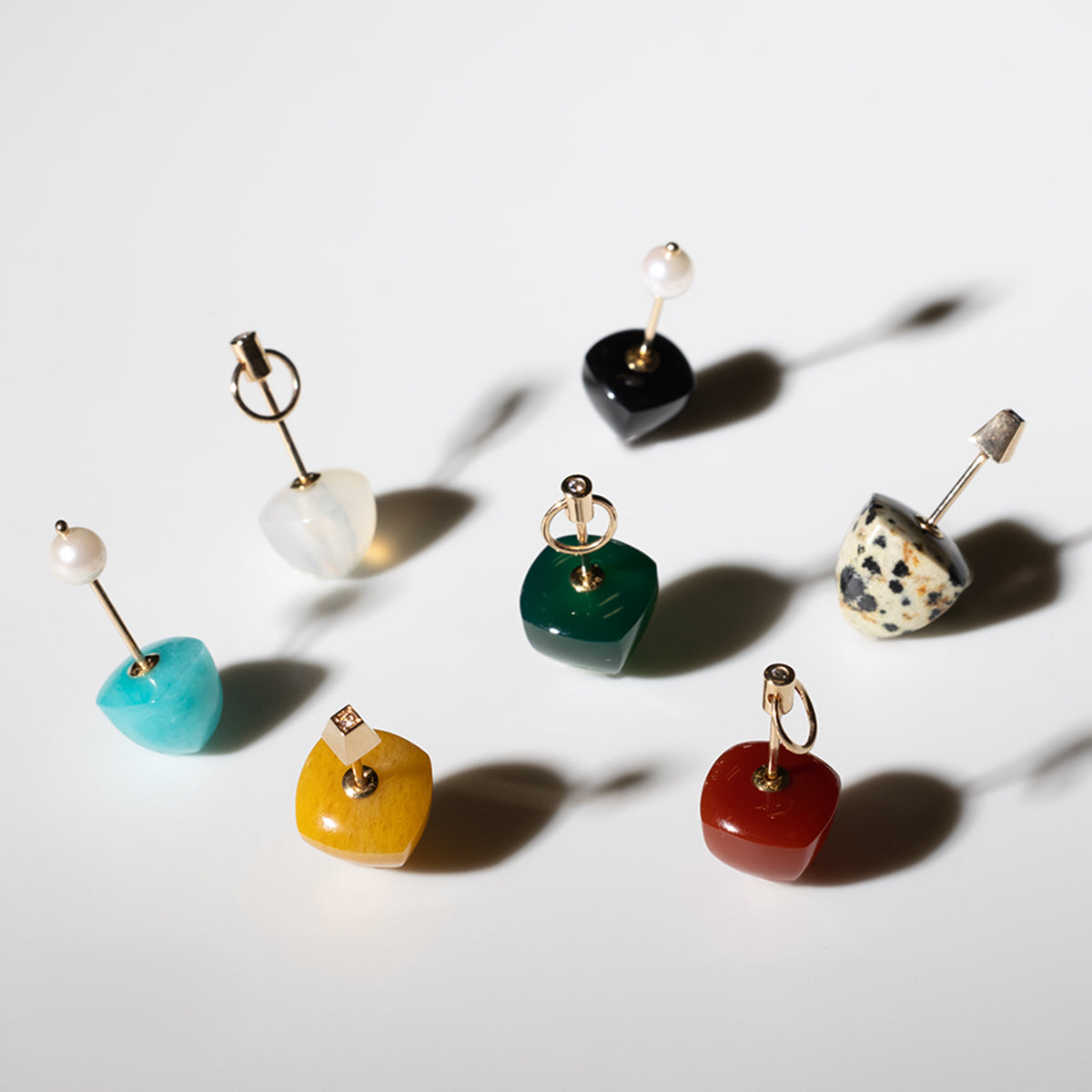 BIRD OF PARADISE Micro Spear Earring