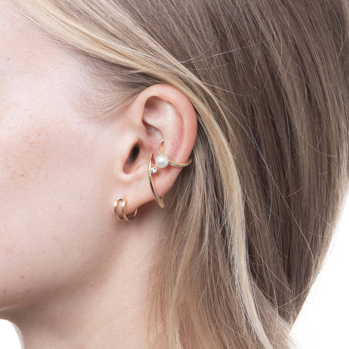 BOW Diamond Ear Cuff