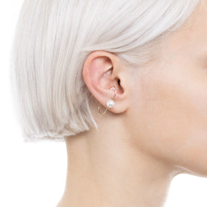 MIRÓ Akoya Pearl Ear Cuff Medium size
