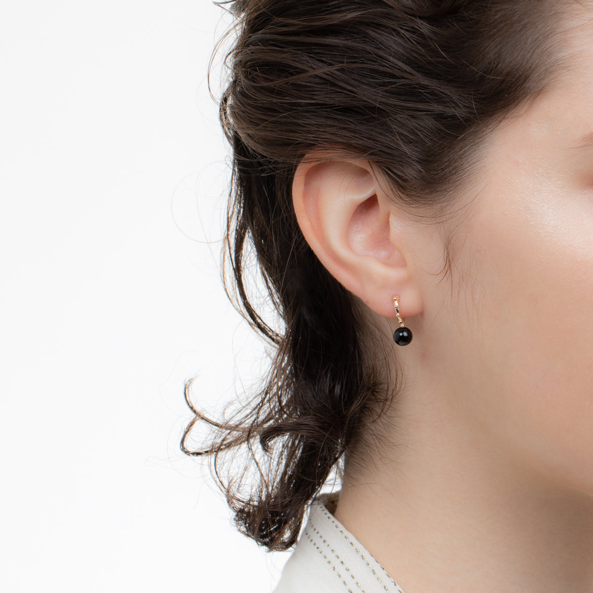 SEA ANEMONE Onyx Huggie Hoop Earring Small size