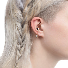 BELUGA Onyx Akoya Pearl Ear Cuff