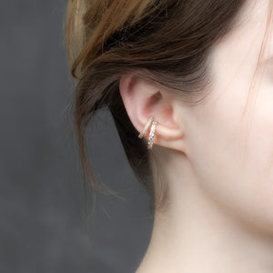 【Made-To-Order】 18K SHARK TEETH Diamond Ear Cuff Medium size