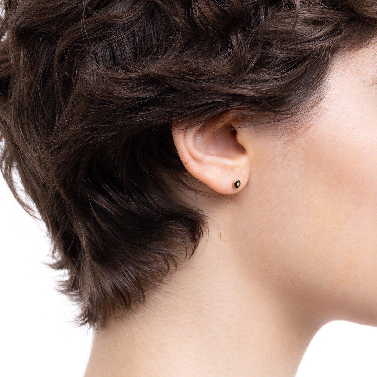 【Made-To-Order】 BIRD OF PARADISE Bird's Eye Stud Earring in Jet Black