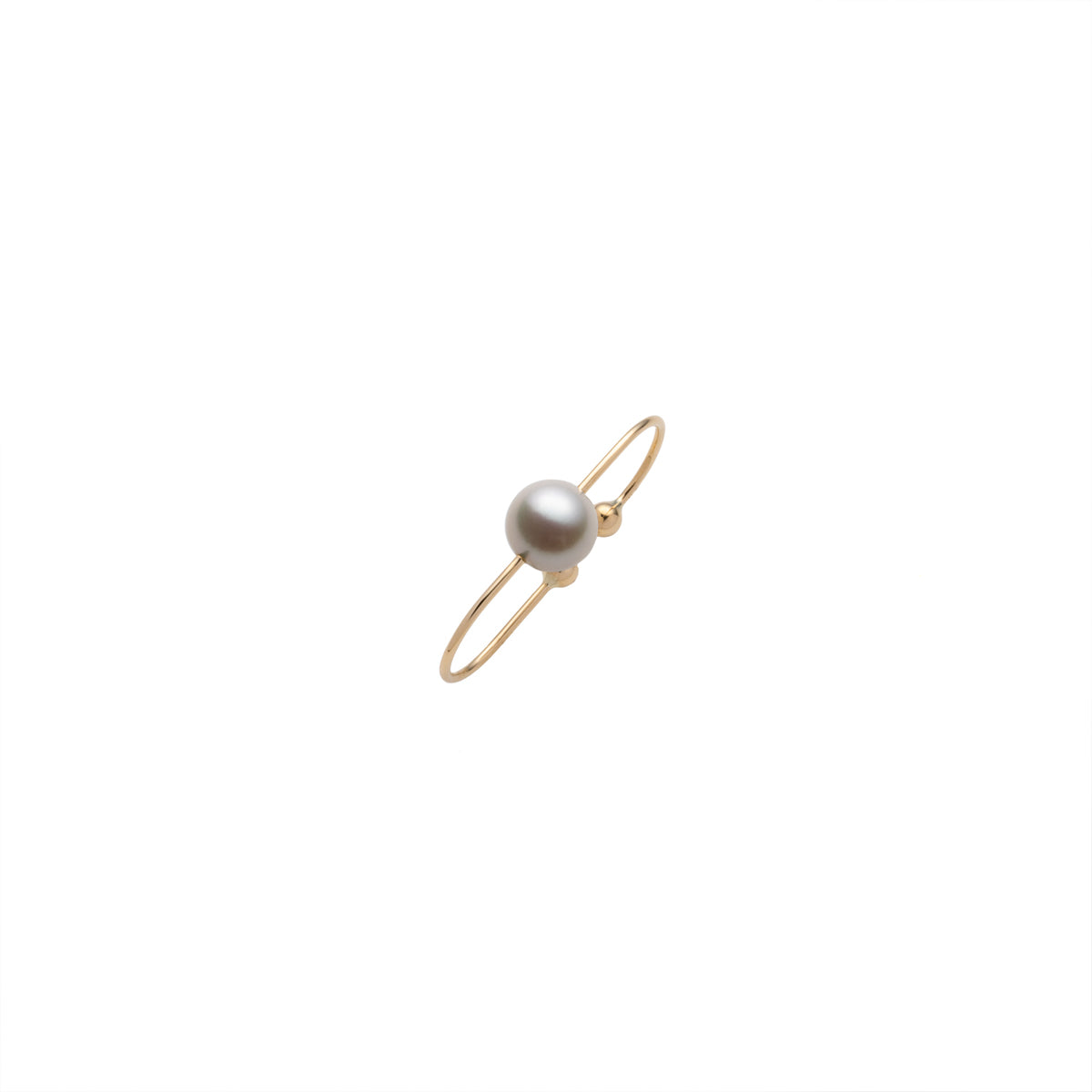 MIRÓ Akoya Pearl Ear Cuff Medium size