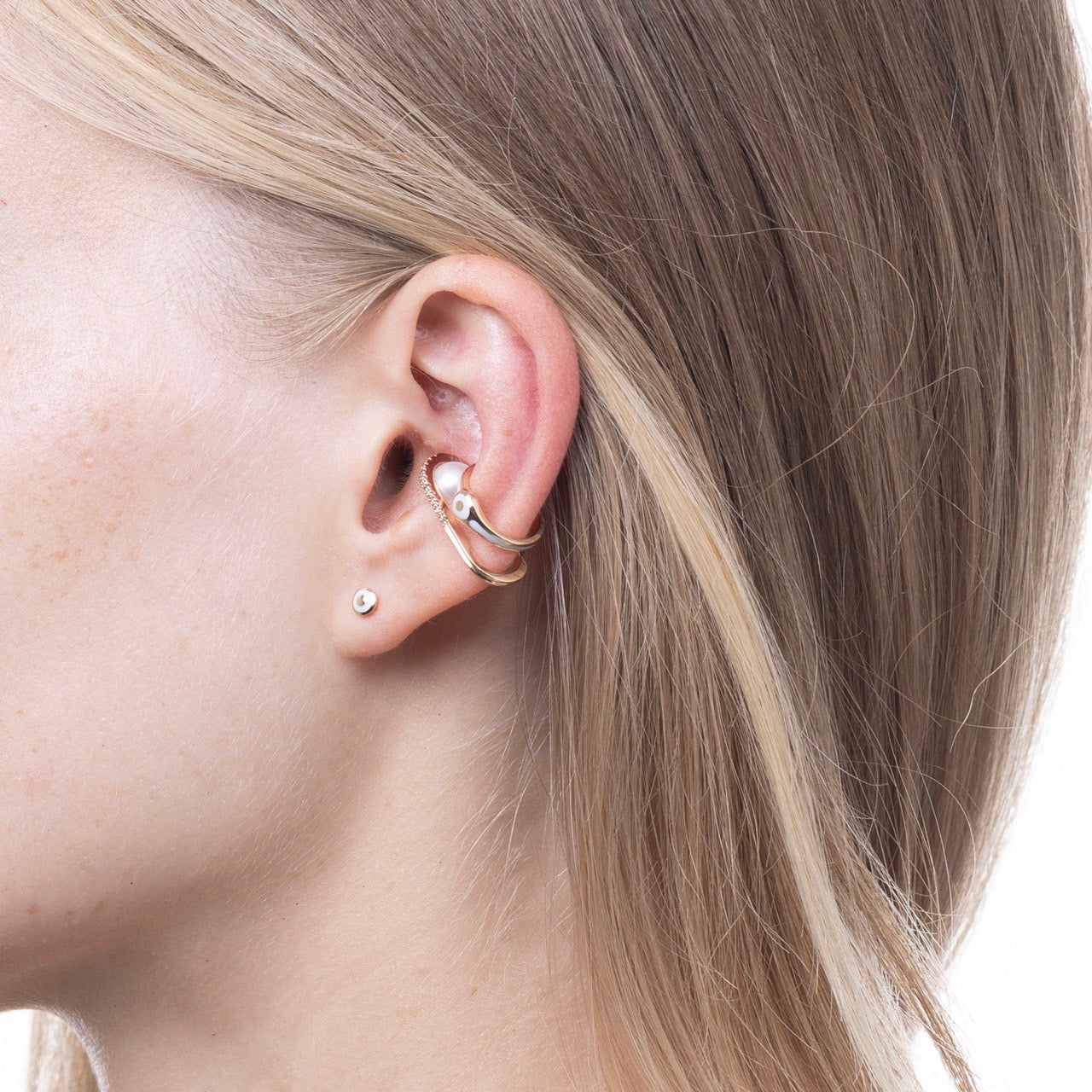 BELUGA Diamond Akoya Pearl Ear Cuff