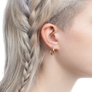 18K DUNE Huggie Earring Large size